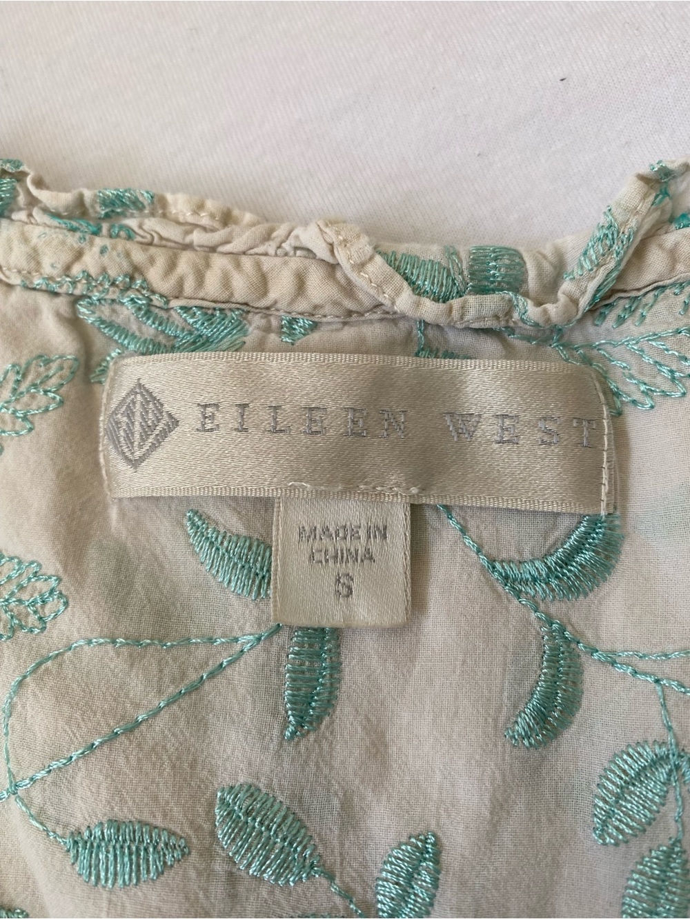 Eileen West Blue Floral Embroidered Maxi Nightgown - Button Front - Size S - Picture 10 of 14